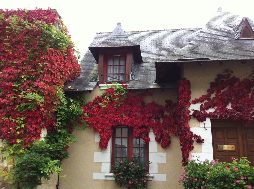 Logis Hotel La Croix Blanche Fontevraud Exterior foto